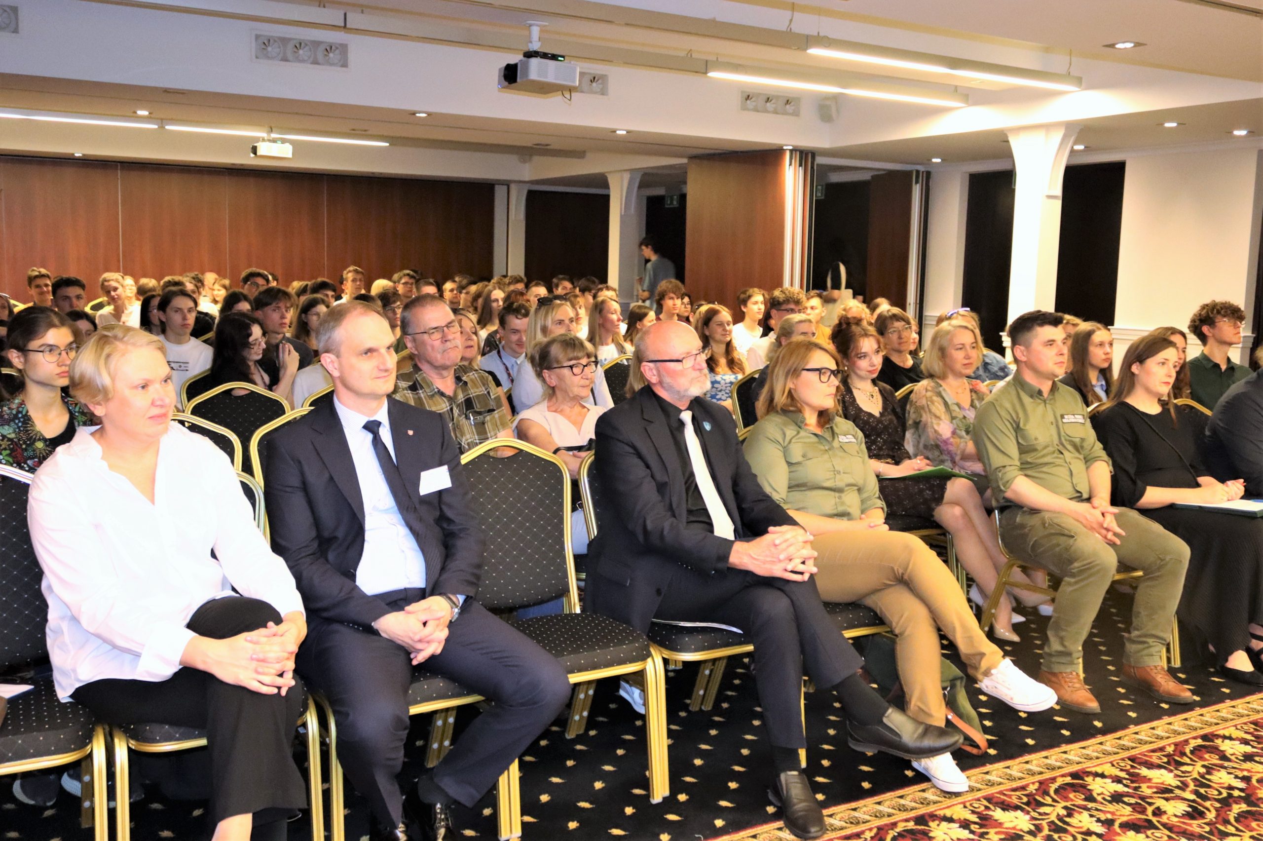 Publiczność OWE z Jury