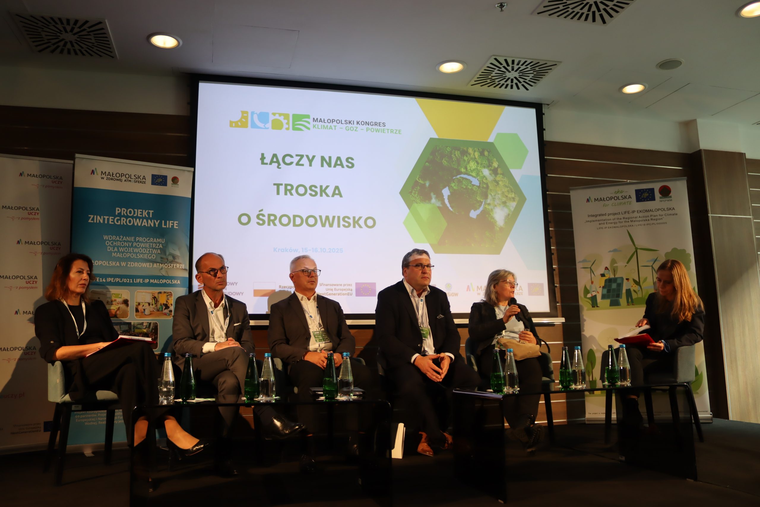 Panelu wprowadzający na drugim dniu kongresu