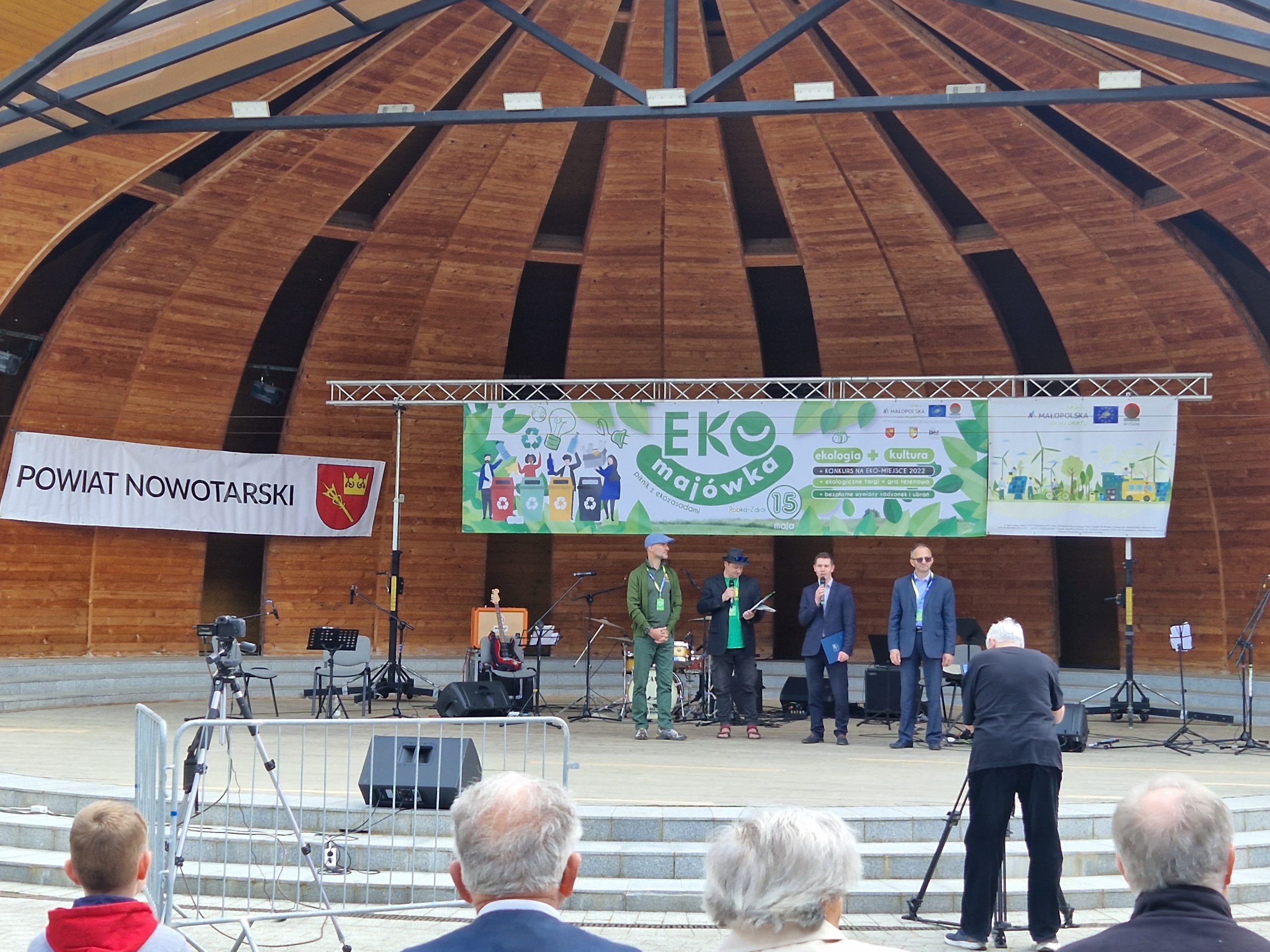 Banner EKO niedziela na scenie