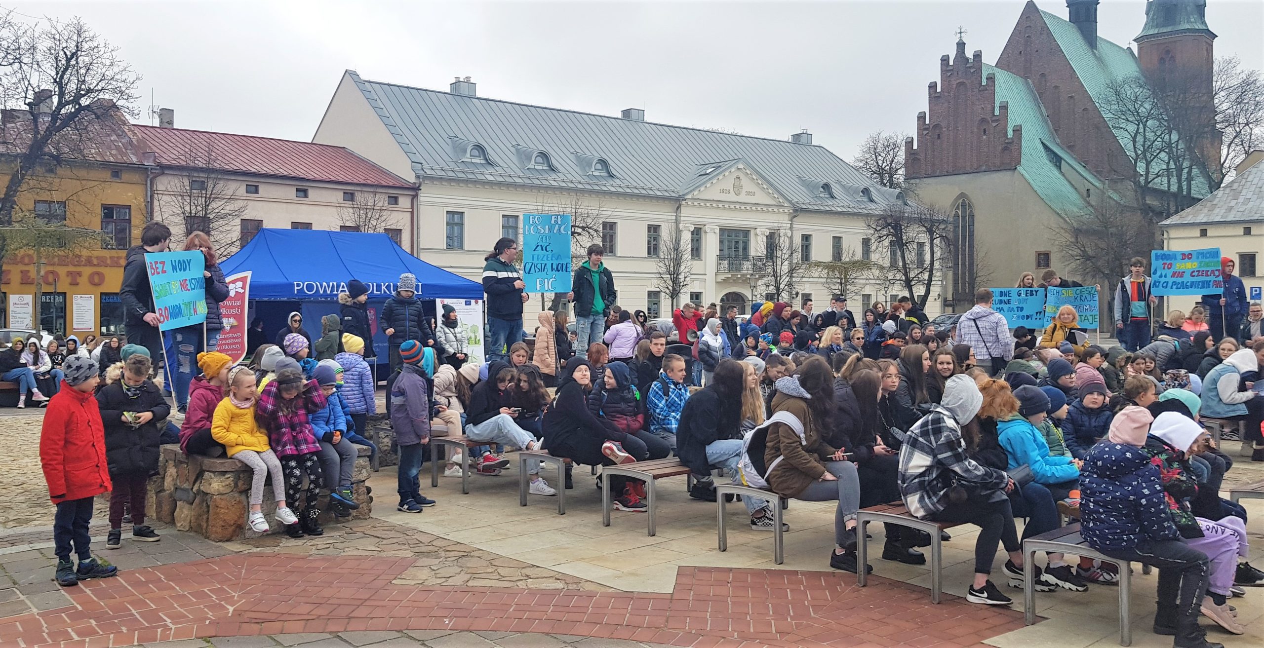 Ok. 300 osób wzięło udział w II Małopolskim Dniu dla Klimatu na olkuskim Rynku